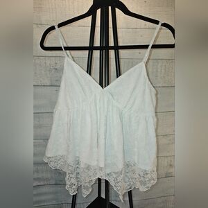 Chic White Lace Camisole Top
